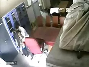 वह दिखावटी लंबे समय  ...