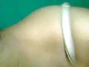 एक बड़ी बीएफ सेक्सी  ...