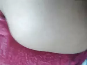 सुंदर किशोर स्तन सेक ...