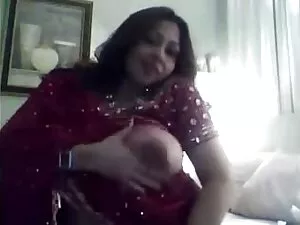 शरारती पत्नी अजनबी द ...