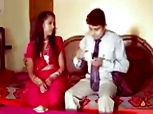 गर्म यहूदी बस्ती समल ...