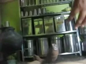बकाया दृश्य के साथ ब ...