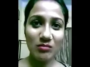 नंगे पांव श्यामला मि ...