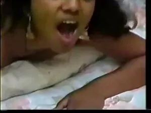 बीयर पोंग डब्ल्यू/ ब ...