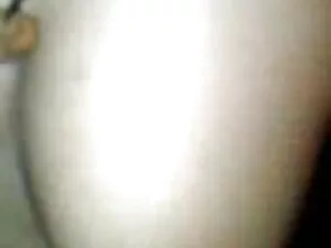 सुनहरे बालों वाली से ...