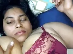 प्राकृतिक टेलर उसे ब ...