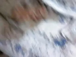 होटल कमरा मुर्गा को  ...