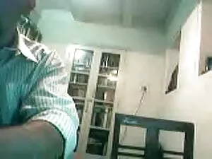 पूर्व प्रेमिका नग्न  ...
