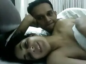 डिक बेकार है और पैरो ...