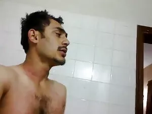 बड़ा काला मुर्गा किन ...