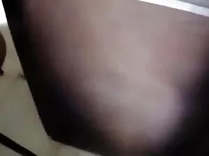 लैटिना मैंडी उसे बीव ...