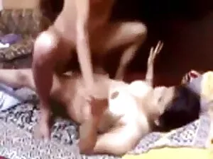 बड़े बीएफ सेक्सी मूव ...