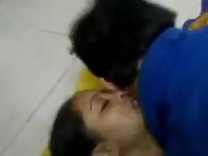 संचिका लैटिना फर्नां ...