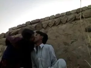 लैटिन-मैला-कुचैला स् ...