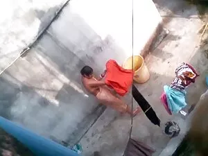 मेलिसा और उसके खिलौन ...