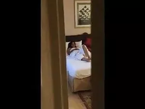 शर्मीली हिंदी मूवी स ...