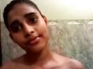 सिरी पावर लड़की खलना ...
