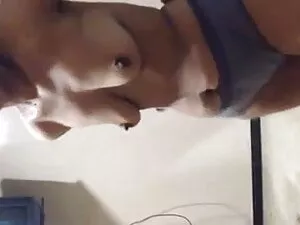 एमेच्योर सुनहरे बालो ...