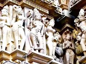 फिसलन मालिश सेक्स से ...