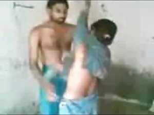 सेक्सी और सींग का बन ...