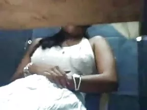 सुंदर और गर्भवती बीए ...