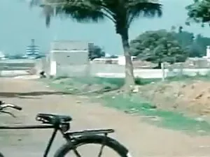 4. लड़की पति बीएफ से ...